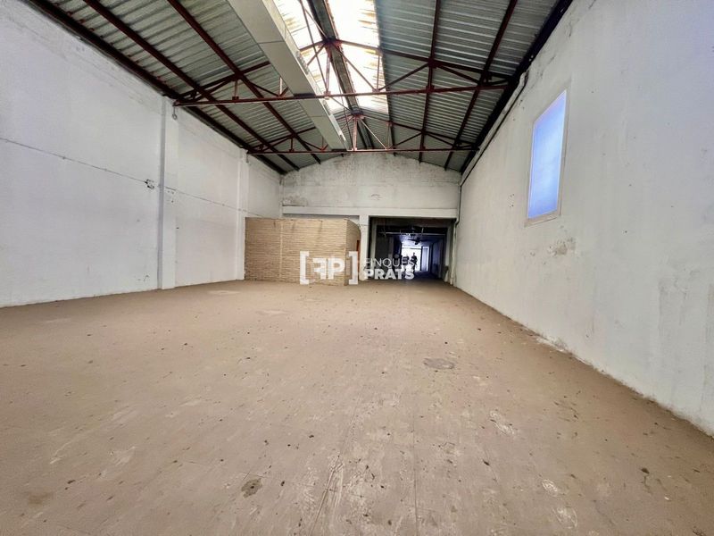 Foto 1db47dea-a2eb-4df7-b1eb-4ce5645bdf71. Local comercial a Príncep de Viana-Clot-Xalets Humbert Torres Lleida