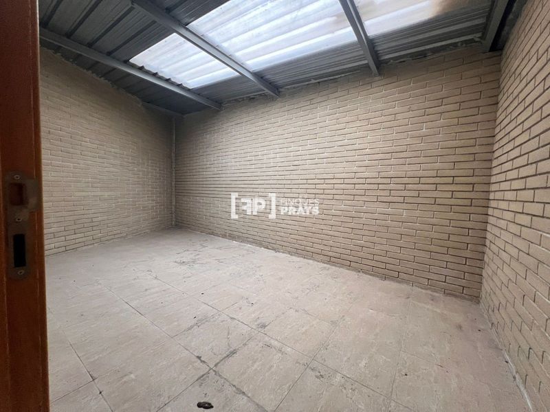 Foto 2a75030b-fdee-4b10-ac08-b240e6b015ea. Local comercial a Príncep de Viana-Clot-Xalets Humbert Torres Lleida