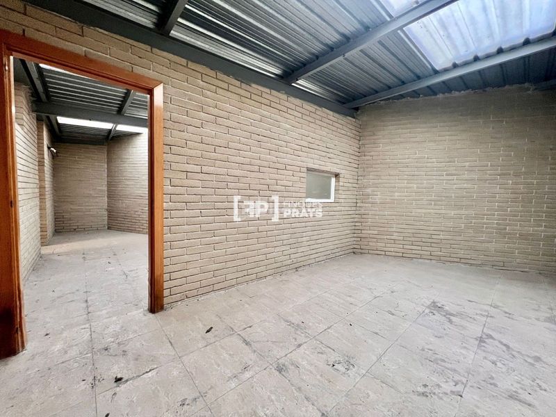 Foto fedf8e2c-5e74-45ec-bd7c-a6c57a2de7e4. Local comercial a Príncep de Viana-Clot-Xalets Humbert Torres Lleida