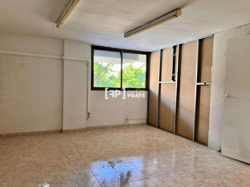 Foto c3060ba5-b073-4c08-86b4-7eea08943cfd. Location bureau dans Pardinyes Lleida