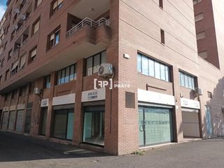 Miete Geschäftsraum in Cappont. Local comercial en alquiler en cappont