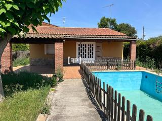 Chalet à Alcoletge. Alcoletge chalet independiente en venta de 2 habitaciones
