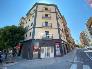 Edifici  Ramon y cajal. Rectorat edificio en venta compuesto por 8 viviendas  2 locales
