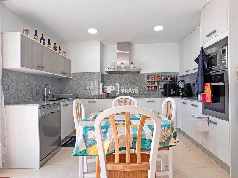 Foto 78885759-c19e-4ce6-b591-ea6aadf4a181. Casa edificio en venta con 2 viviendas independientes en Puigverd de Lleida