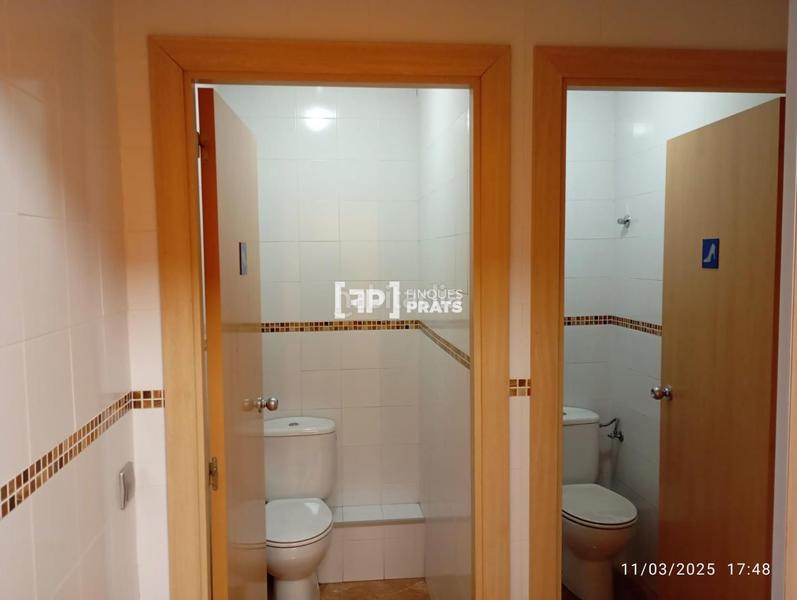 Foto a365caf7-6a0f-4205-af1e-c440ee7bf1bf. Rent business premise in Cappont Lleida