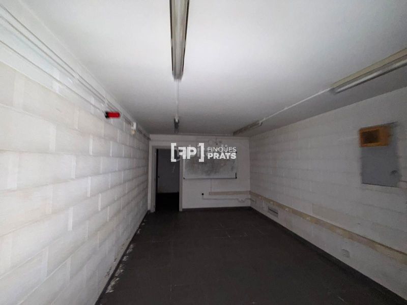 Foto eef5ad96-4c14-47f6-baaa-ae171901649b. Local comercial a Príncep de Viana-Clot-Xalets Humbert Torres Lleida