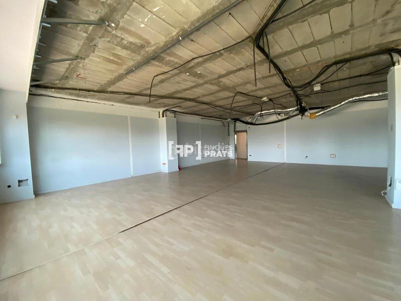 Foto 3cbcf6dc-50ab-4597-93a9-0ced72437bc1. Ufficio in Magraners Lleida