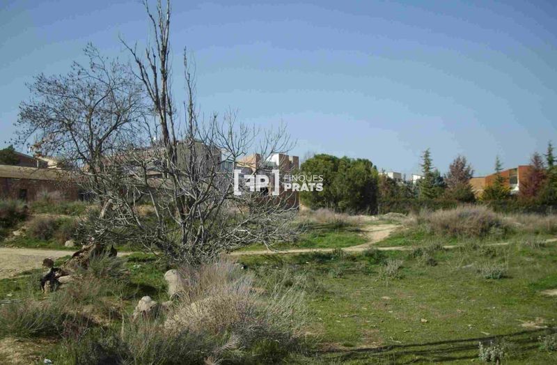 Foto c4c2c343-2412-4e43-b449-92d193ea3993. Finca rústica a Alcoletge