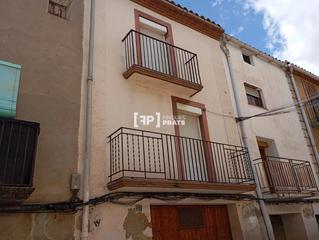 Casa  Major. Menarguens casa de pueblo