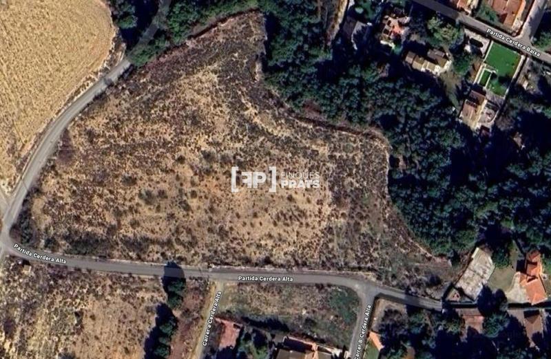 Foto cd7d00ff-ddb2-4710-8c5c-1e41617e6140. Terreno residenziale in La Cerdera Lleida