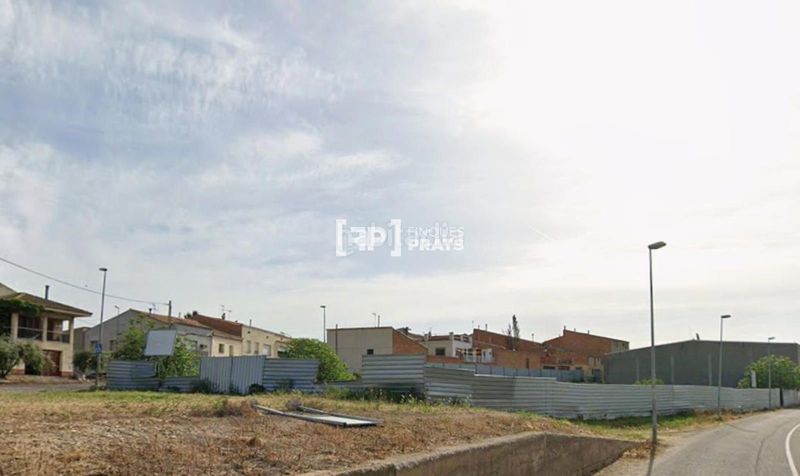 Foto 02865f5e-0408-486c-8c01-f677503ba543. Finca rústica a Golmés