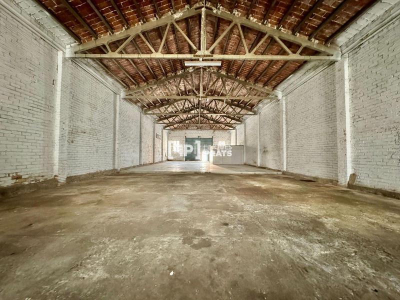 Foto 861c3e7f-5440-486b-80ae-d29001351727. Industrial building in Montoliu de Lleida