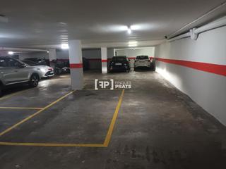 Lloguer Aparcament cotxe  Doctora castells. Parking en alquiler en cappont