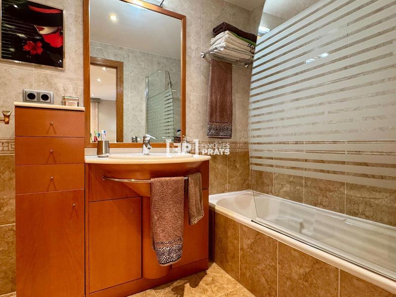 Foto a13b0db0-6648-4b14-85bb-3601819853bf. Piso  en venta en pardiñas en Pardinyes Lleida