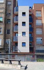 Duplex  Lluis roca. Renfeaverambla ferran y proxima estacion de autobuses