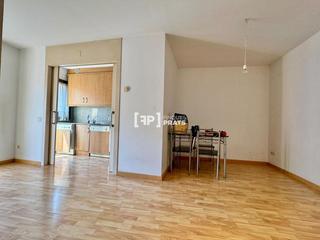Pis  Sant marti. Apartamento en venta en centro