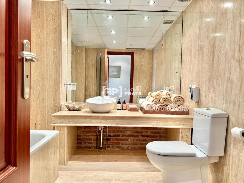 Foto 41d0dd53-db86-4cf0-83bb-93afbee3e954. Chalet  en venta en grao park en Alpicat