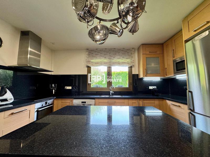 Foto b078dc0f-34b8-4d44-99bc-c67b554c9e7f. Chalet  en venta en grao park en Alpicat