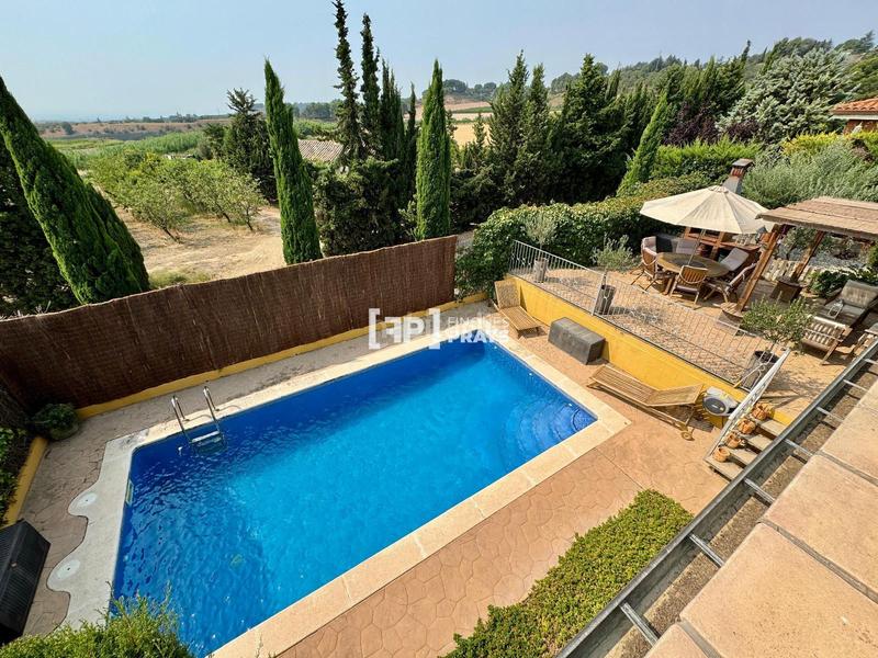 Foto b806a4a4-68b7-426e-aac1-38af6e3081ec. Chalet  en venta en grao park en Alpicat