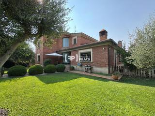 Chalet  Teuleria. Chalet en venta en grao park