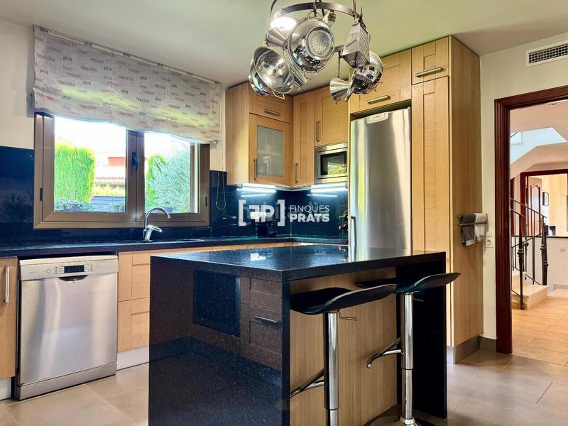 Foto e32fa8ce-8cda-4e06-865a-0cd0b8e745c9. Chalet  en venta en grao park en Alpicat