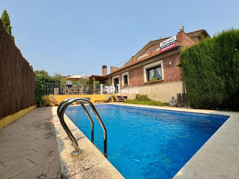 Foto f9c2c1e8-a00b-4e8b-9e9a-b431b65215e2. Chalet  en venta en grao park en Alpicat