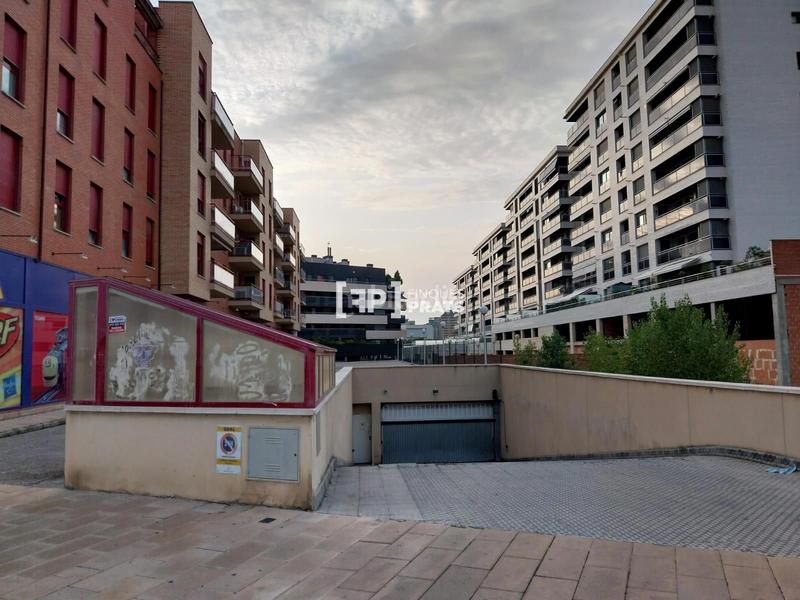 Foto 11b3a8df-55c7-4f8f-a76e-05c71e8e94e5. Lloguer aparcament cotxe a Cappont Lleida