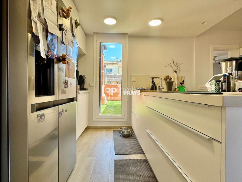 Foto 0febeeb1-297b-4c9a-8c08-4278bcf57d3a. Dúplex atico duplex en venta en zona escorxador en Lleida