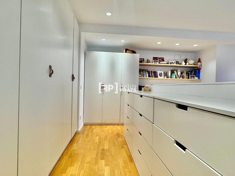 Foto da8e335a-991d-4dee-a0f1-d0ac26a91d7b. Dúplex atico duplex en venta en zona escorxador en Lleida