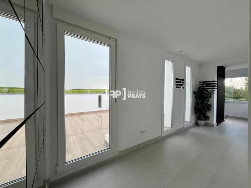 Foto 27206ced-3aa9-40fa-a67f-1cb942284c25. Casa a schiera con riscaldamento piscina in Partides Rurals Lleida