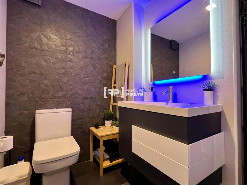 Foto e127e630-6b9c-4235-a129-44635aed0676. Casa a schiera con riscaldamento piscina in Partides Rurals Lleida