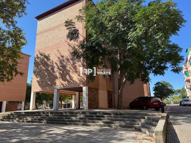 Foto 84f8a45e-c759-46ee-971e-83d8a4bbde99. Piso  en venta ideal para inversores. en Mariola Lleida