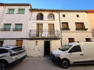 Pis  Raval de puigverd. Conjunto de 2 pisos  2 trasteros en venta en agramunt