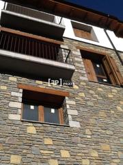 Edificio  Castell de tort. Castillo de tort conjunto en venta de 7 viviendas  local comerci