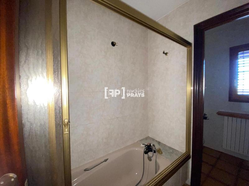 Foto 65efad51-c8a5-4f7d-abfc-37cfb3251a1c. Chalet con parcheggio piscina in Rosselló