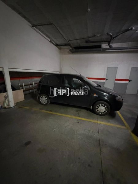 Foto 4793b3f0-cbea-497d-ac13-4446d27a6afb. Aparcament cotxe a La Bordeta Lleida