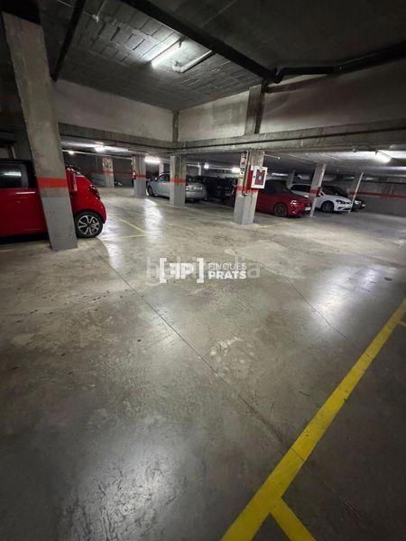 Foto 7c3745ad-0176-4aff-884c-31ae6ae758e8. Aparcament cotxe a La Bordeta Lleida