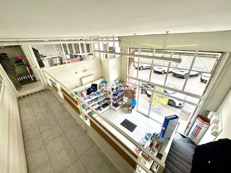 Foto 71692254-7aba-4885-acd7-cc7dd338d5b0. Local comercial a La Bordeta Lleida