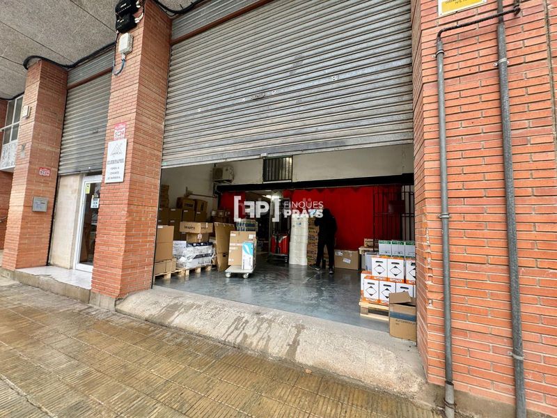 Foto b7b42768-6456-4d5d-94da-71c7616cea3c. Local comercial a La Bordeta Lleida