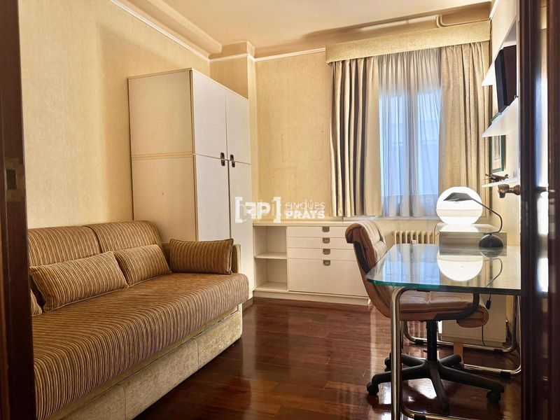 Foto 1f838ef8-b678-40b5-95b0-093dc038de82. Pis amb calefacció a Rambla Ferran Lleida