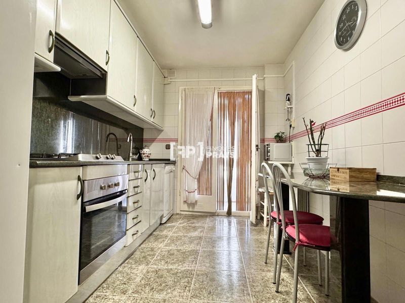 Foto 9b67cb5f-9605-4b32-9e67-e4acf2cc5bd7. Pis amb calefacció a Príncep de Viana-Clot-Xalets Humbert Torres Lleida