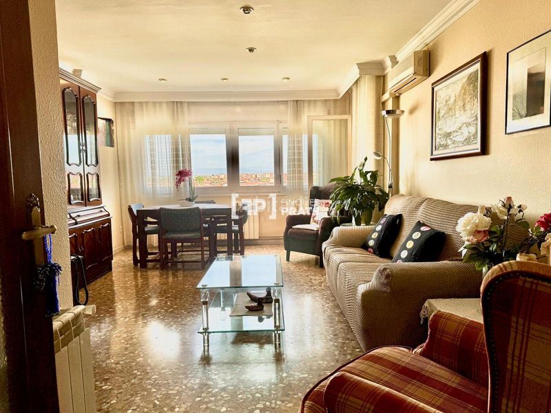 Foto edf496c3-9160-488c-8520-f1c799bfaa82. Pis amb calefacció a Príncep de Viana-Clot-Xalets Humbert Torres Lleida