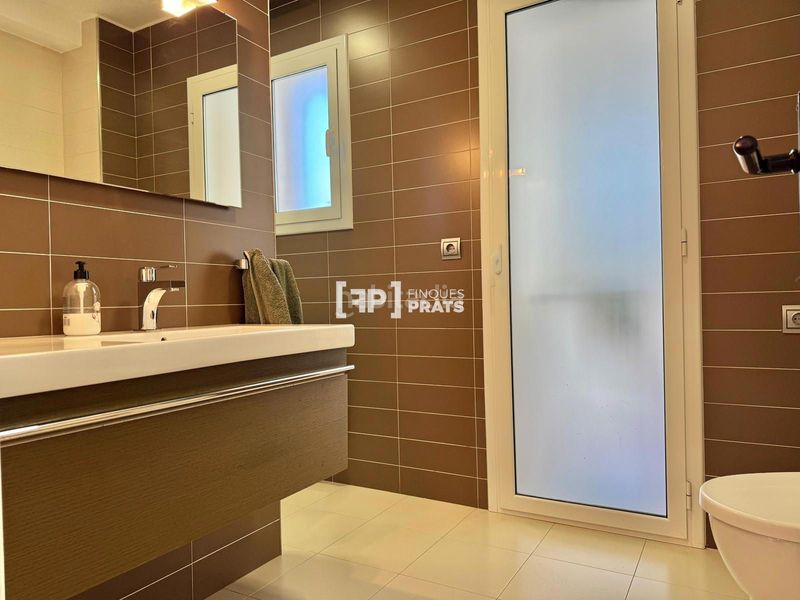 Foto bc0ee1e0-510f-4074-96e6-237637654855. Àtic amb calefacció a Príncep de Viana-Clot-Xalets Humbert Torres Lleida