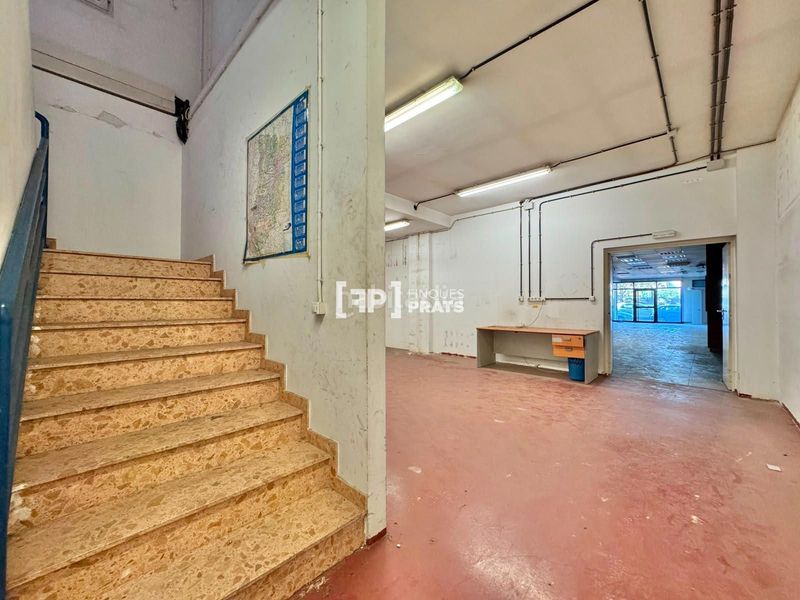 Foto 513022ab-0419-4ac8-8e4a-5ed7a3630762. Local comercial a Príncep de Viana-Clot-Xalets Humbert Torres Lleida