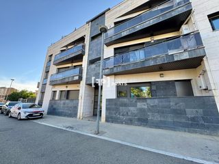 Penthouse in Rosselló. Atico duplex invertido en venta en rossello