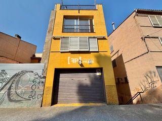 Haus  Pocurull. Casa en venta en lleida