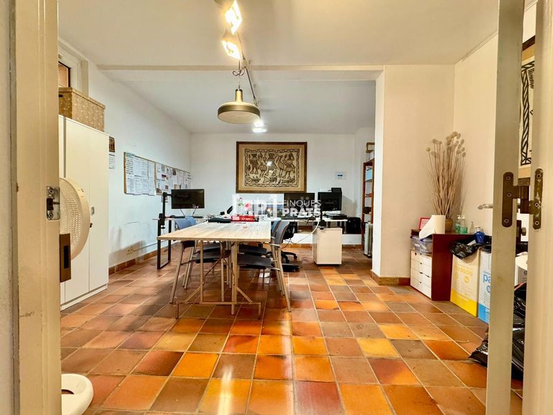 Foto ff0ef8e8-a425-4ad5-9a15-02787895eab9. Casa amb calefacció aparcament a Centre Històric Lleida