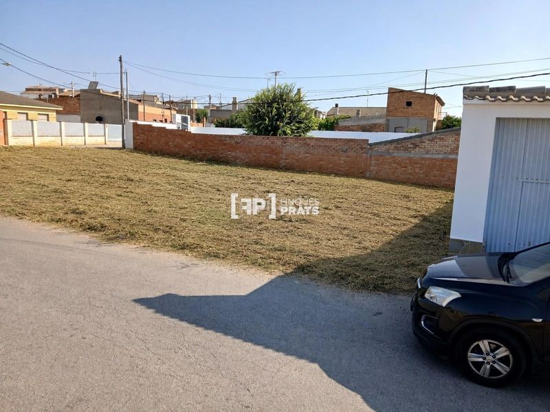 Foto a14682db-bfc6-441e-86e9-28722781e794. Terreny residencial a Balaguer