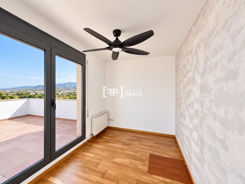 Foto ff9d9866-edfd-4958-939e-dae9c20cd7ff. Dúplex duplex en venta en Fraga