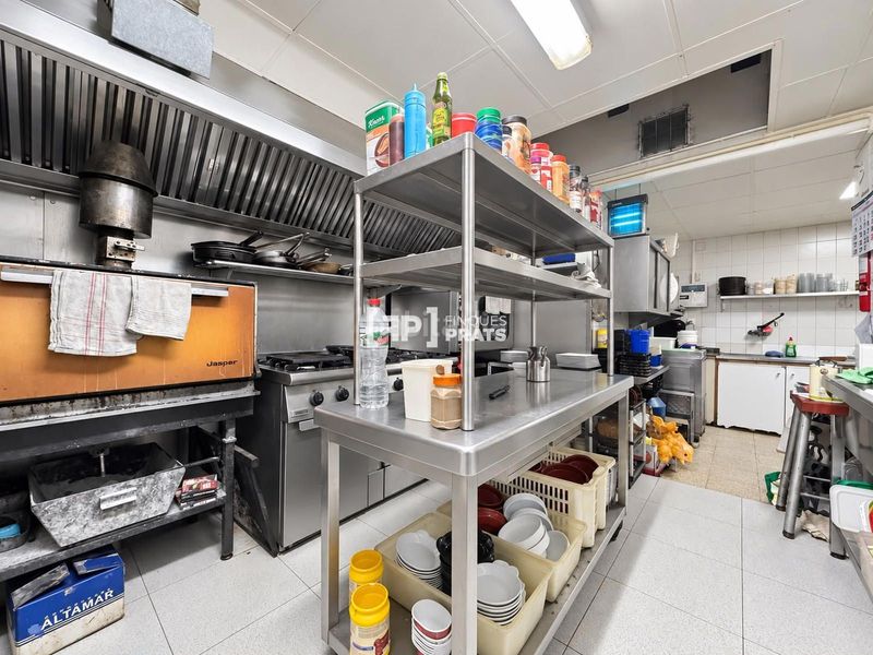 Foto cafd9734-fb85-41ba-9ebf-5f2752658302. Local comercial restaurante en venta en Mariola Lleida